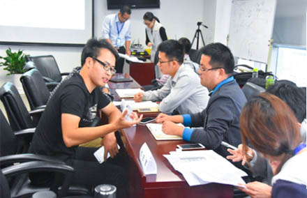 Two way Selection Meeting for Trainees' Career Development