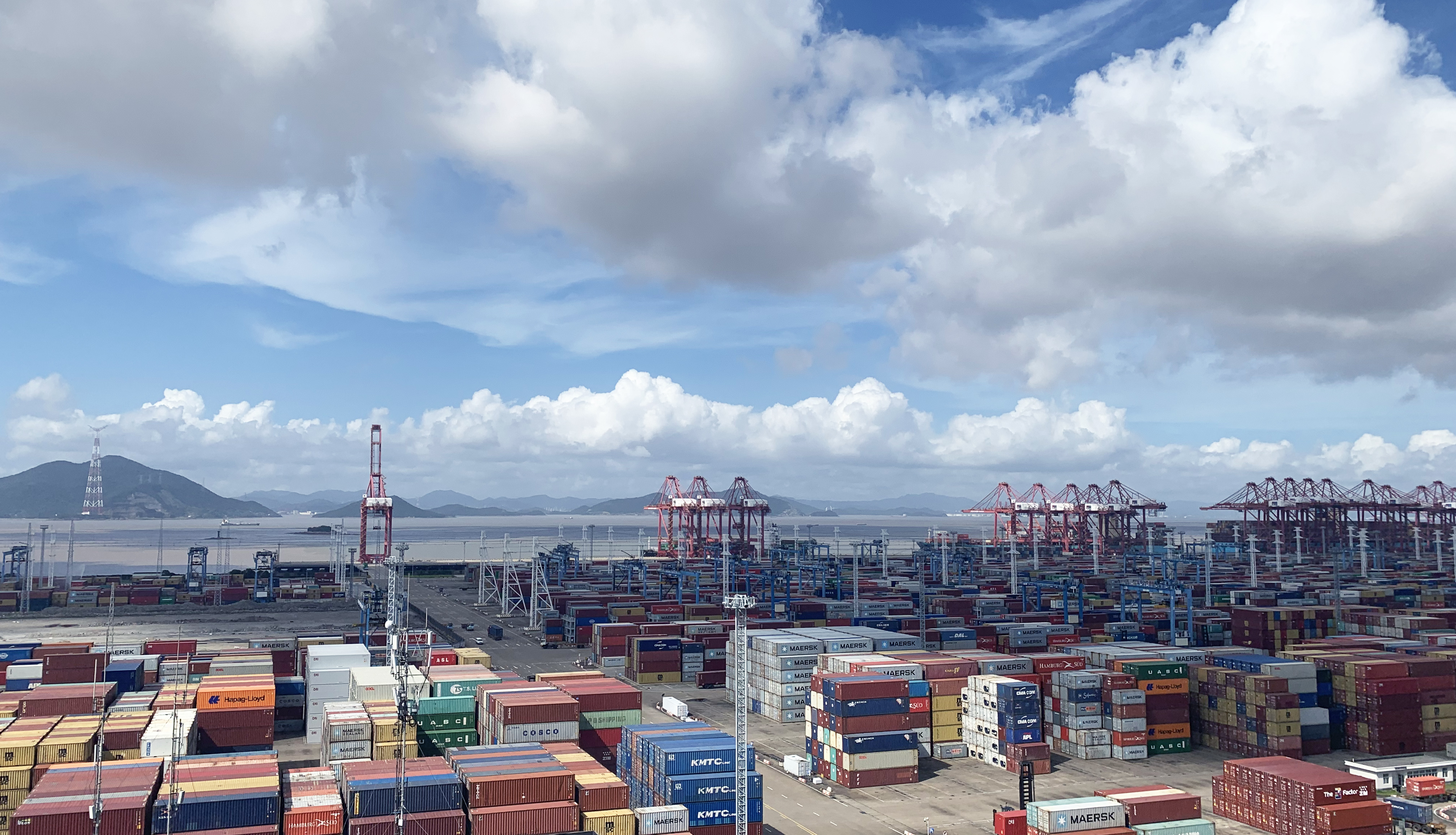 澳门尼威斯人网站8311携手世界第一大港打造“零碳港区”